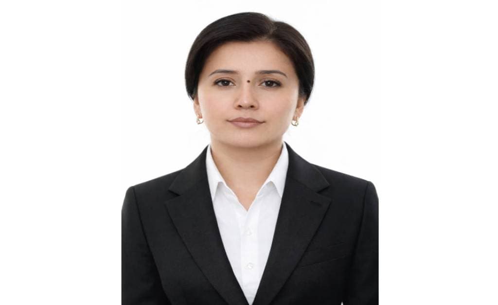 Gulmira Bozorova O'zbek tili tibbi terminologiyasi bo'yicha dissertatsiyasini himoya qildi