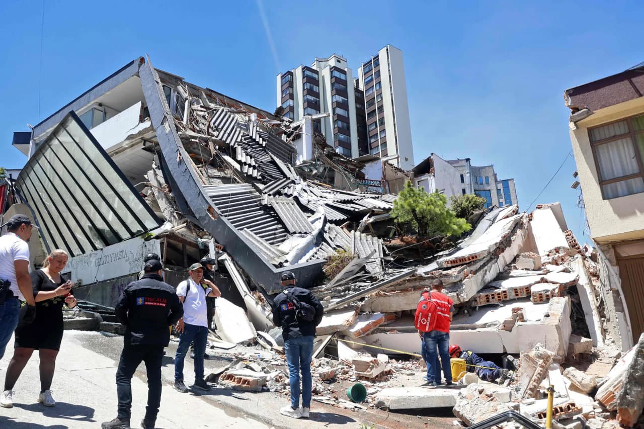 Kolumbiyada 130 dan ortiq qurbonlar bilan chaqmoq zulmatiga aylandi
