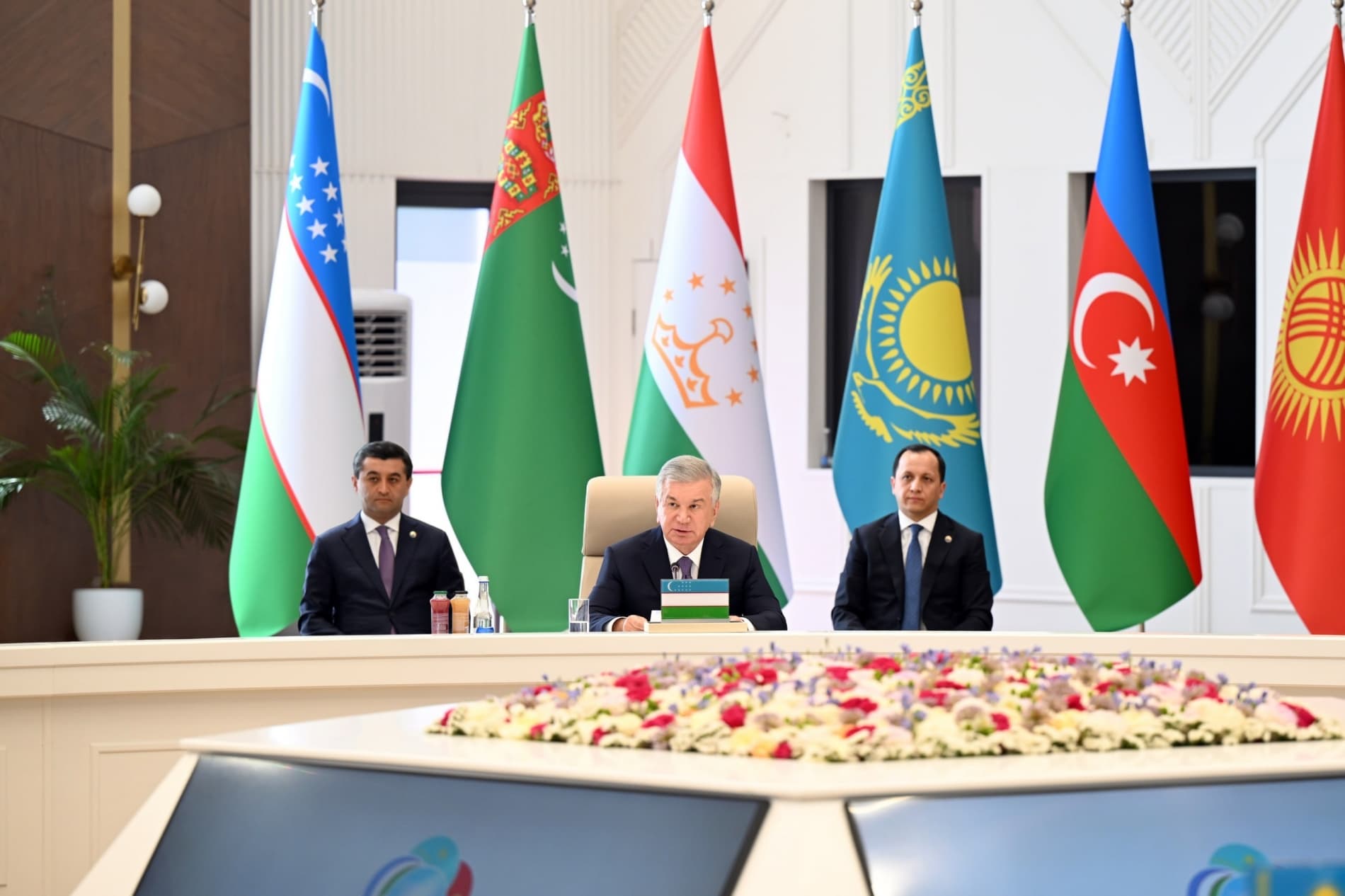 Mirziyoyev Markaziy Osiyo taraqqiyoti haqida gapirdi