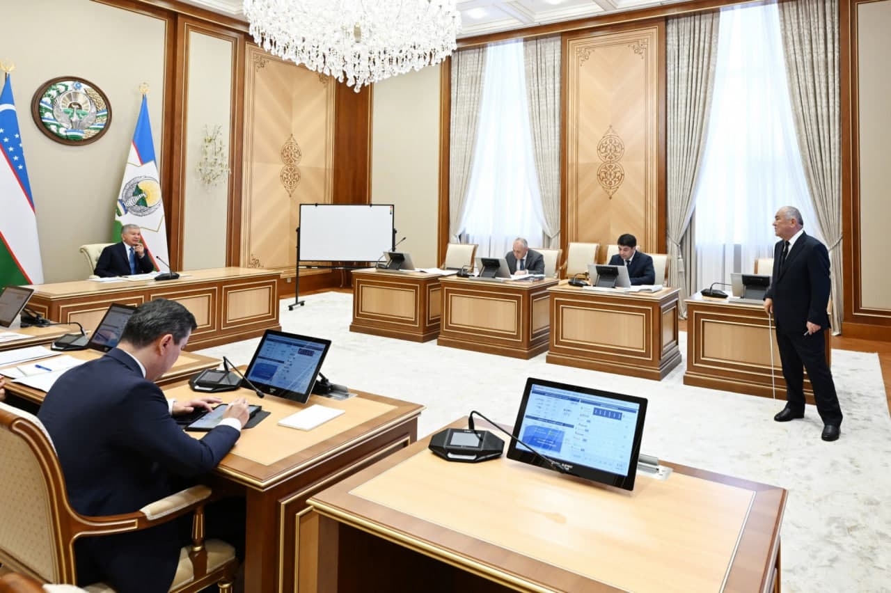 Prezidentga “O‘zbekneftgaz” faoliyati bo‘yicha hisobot berildi.
