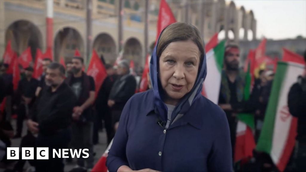 Tehronda Eronning sobiq rahbari xotirasiga bag‘ishlangan marosimlar o‘tkazilmoqda