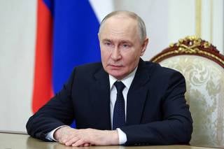 Putin va Bayden telefonda muloqot qildi