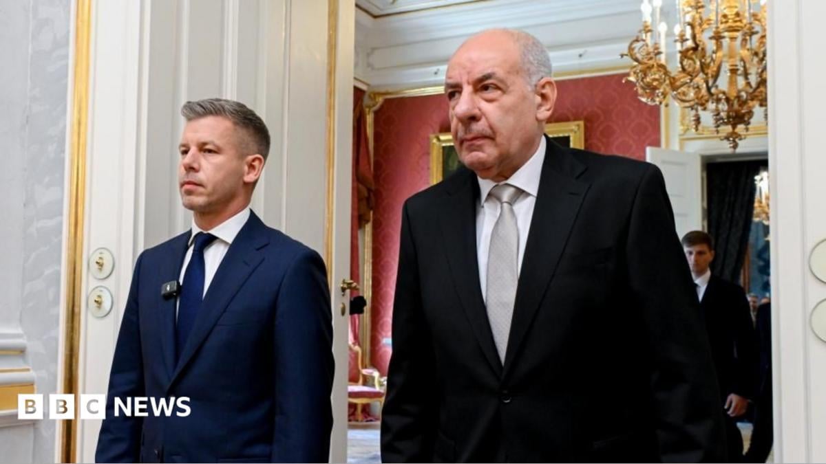 Vengriya parlamenti prezidentni lavozimidan ozod qildi