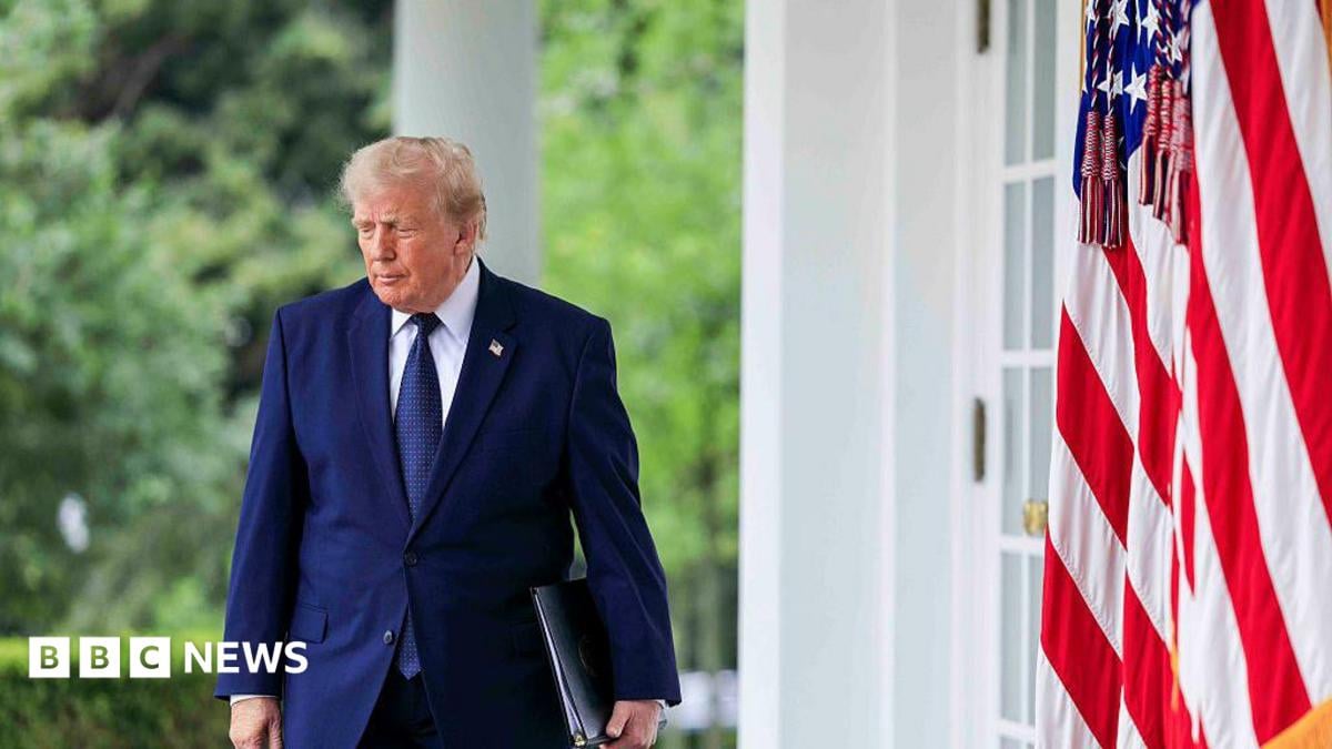 Sud Donald Trump'ga $1.8 milliardlik kelishni bekor qildi