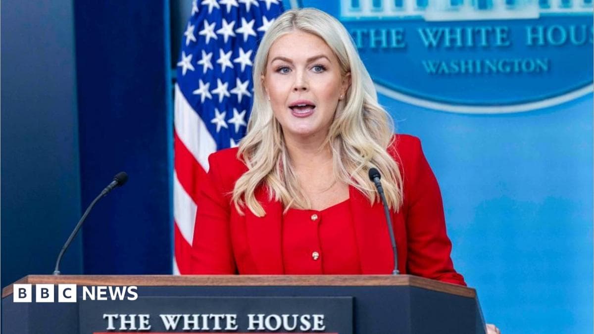 Trump Karoline Leavittning Oq uy matbuot kotibi sifatida lavozimini tark etishini e'lon qildi