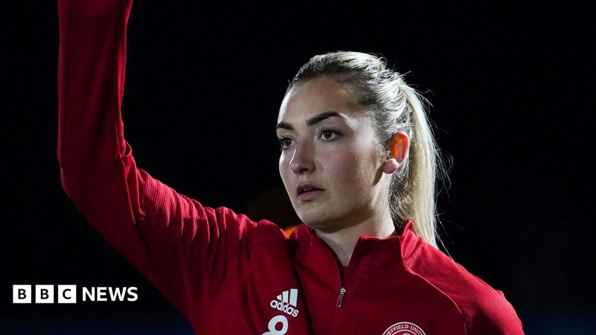 Maddy Cusack o'limi atrofidagi tergovda murabbiy yalanchi deb aytdi