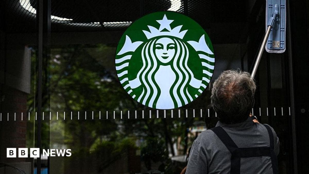Politsiya Starbucks Koreya shtab-kvartirasiga bostirib kirdi