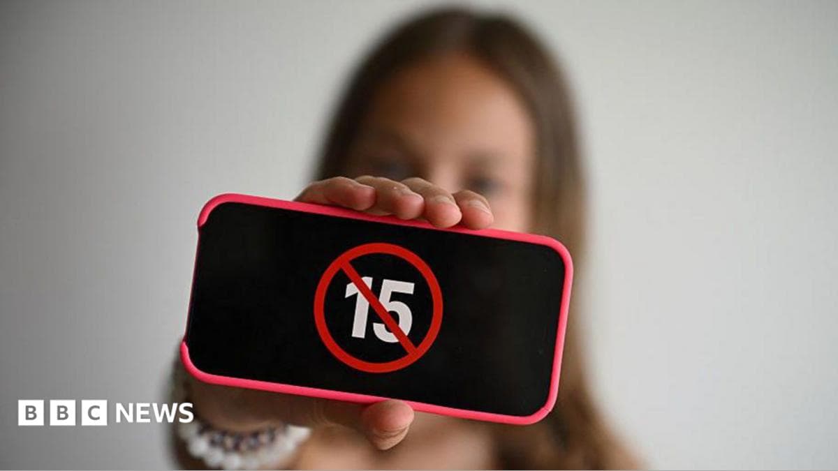 Fransiya 15 yoshgacha bolalarni ijtimoiy tarmoqlardan chetlatadigan qonunni qabul qildi
