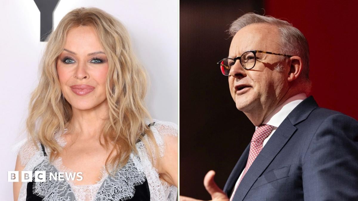 Australian Prime Minister Apologizes for Comments About Kylie Minogue