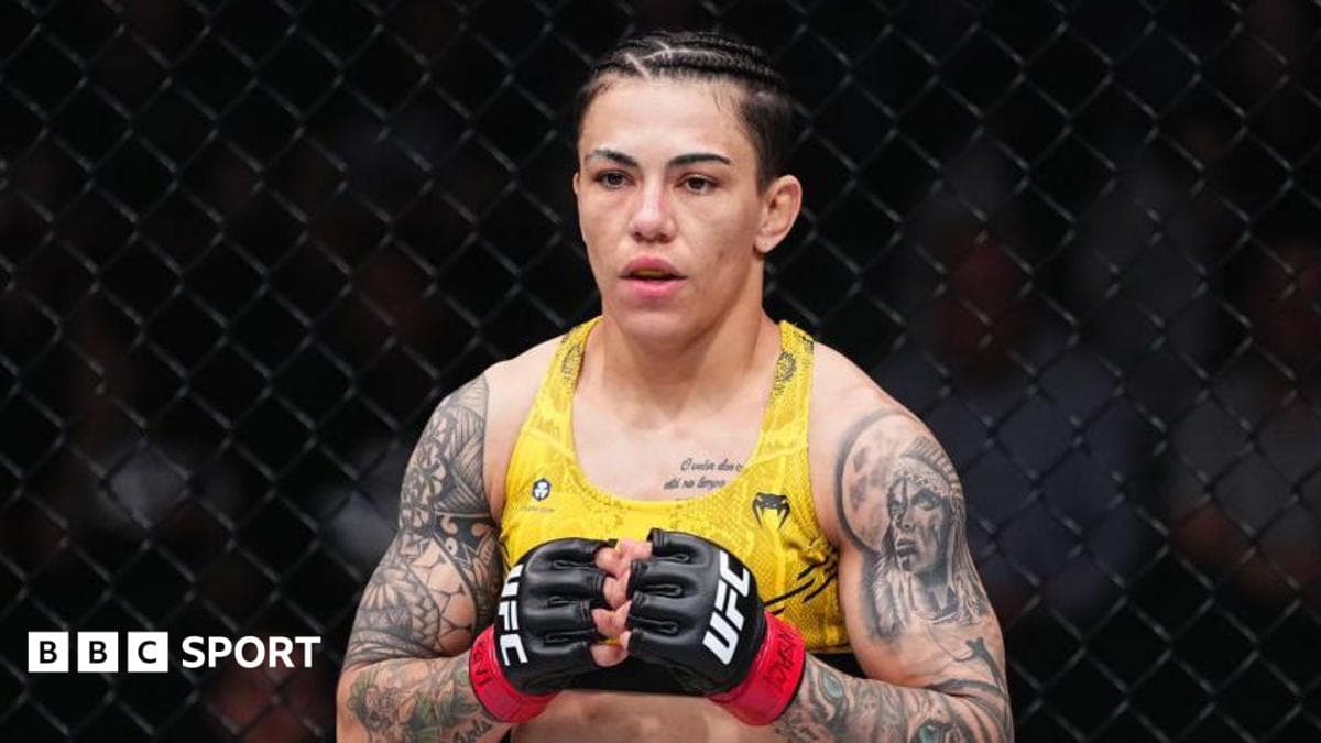 Jessica Andrade jarohatdan keyin yetkazib beruvchi sifatida ishlamoqda