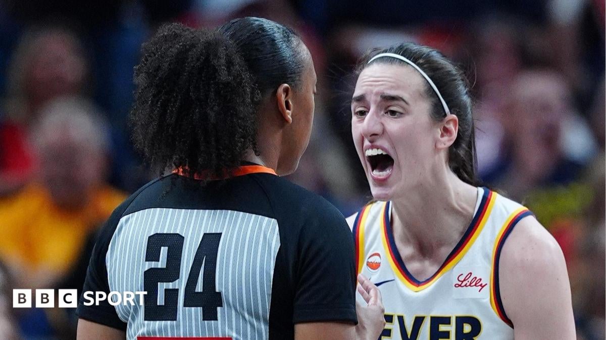 Caitlin Clark hakamga qarshi rozi emas