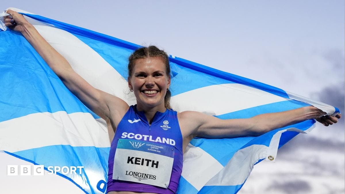 Megan Keith 100 yoshli bobosi oldida kumush medalni qo'lga kiritdi