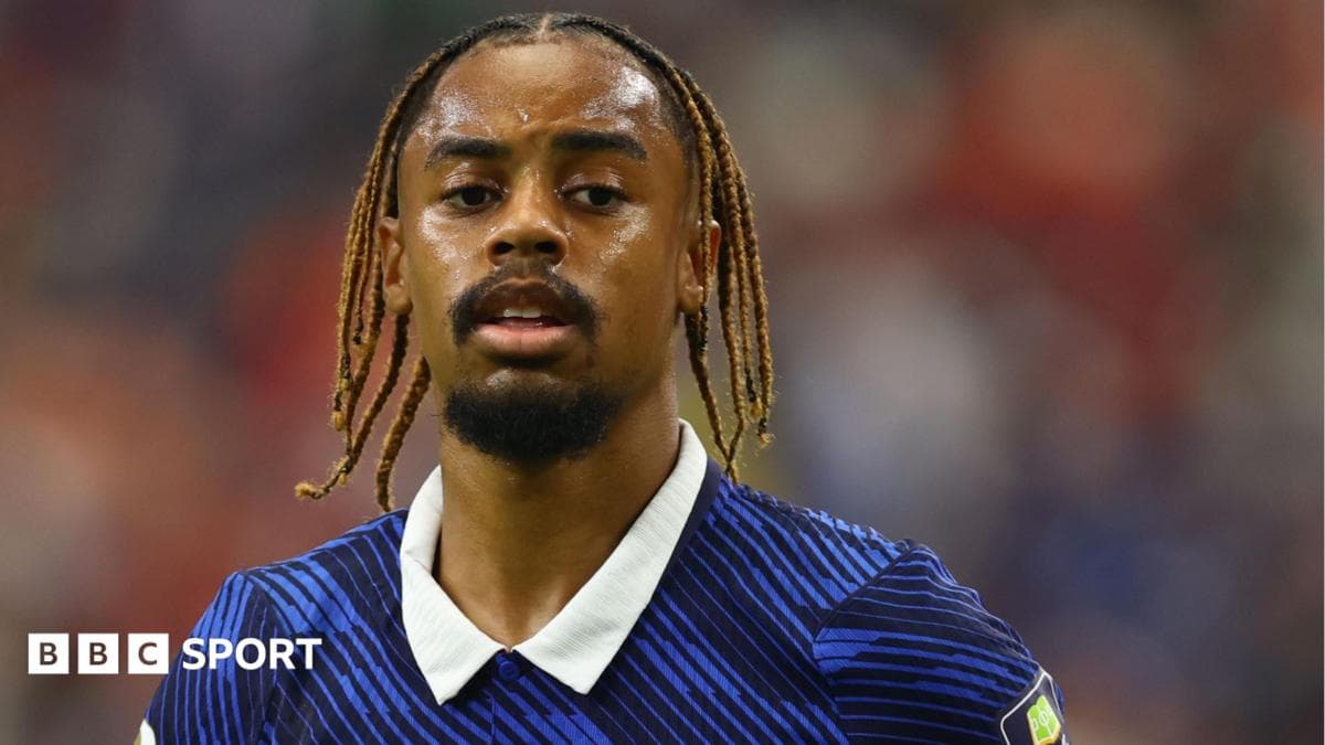 Liverpool Preparing First Offer for PSG's Barcola