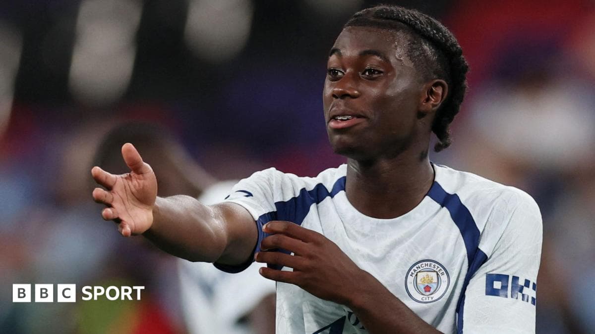 Jeremy Monga Makes Debut at Manchester City