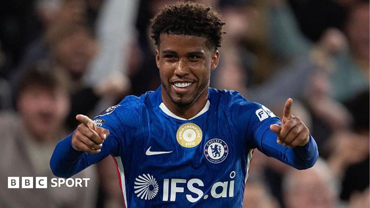 Manchester United Chelsea'lik Santos uchun 50 million funtlik kelishuvni amalga oshirdi