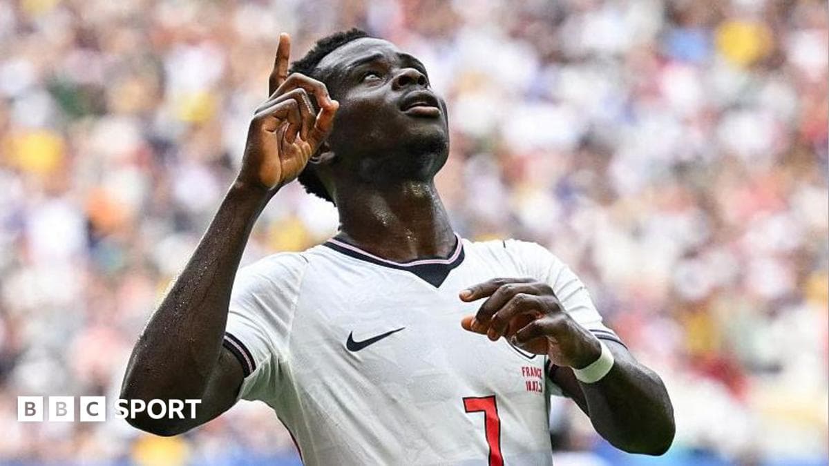Saka Fransiyaga qarshi uchta gol urdi, Tuchelni tanlovda o'ylantirdi