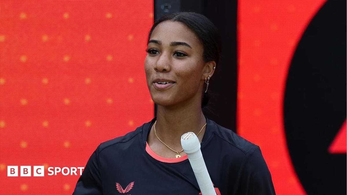 Davina Perrin jarohatdan keyin tiklandi