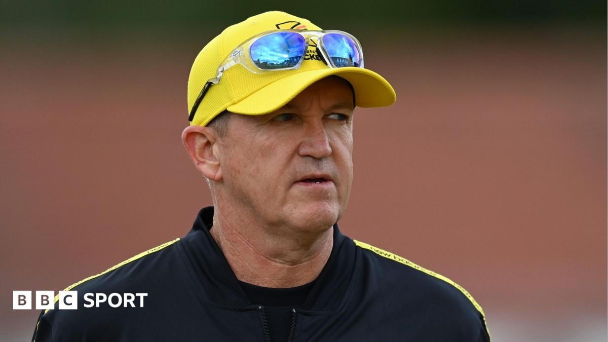 Andy Flower Angliya Test jamoasining bosh murabbiyi lavozimiga nomzodligini rad etdi