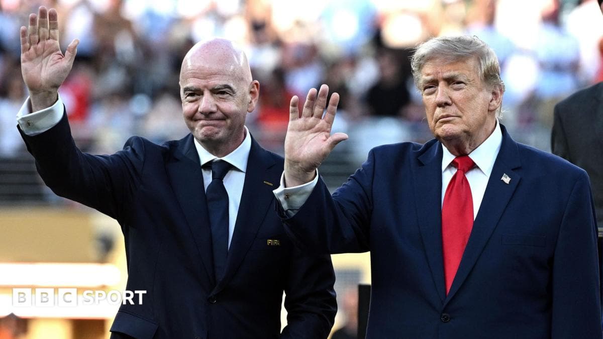 Donald Trump Infantino kelishuvini bekor qilishni "yomon xato" deb atadi