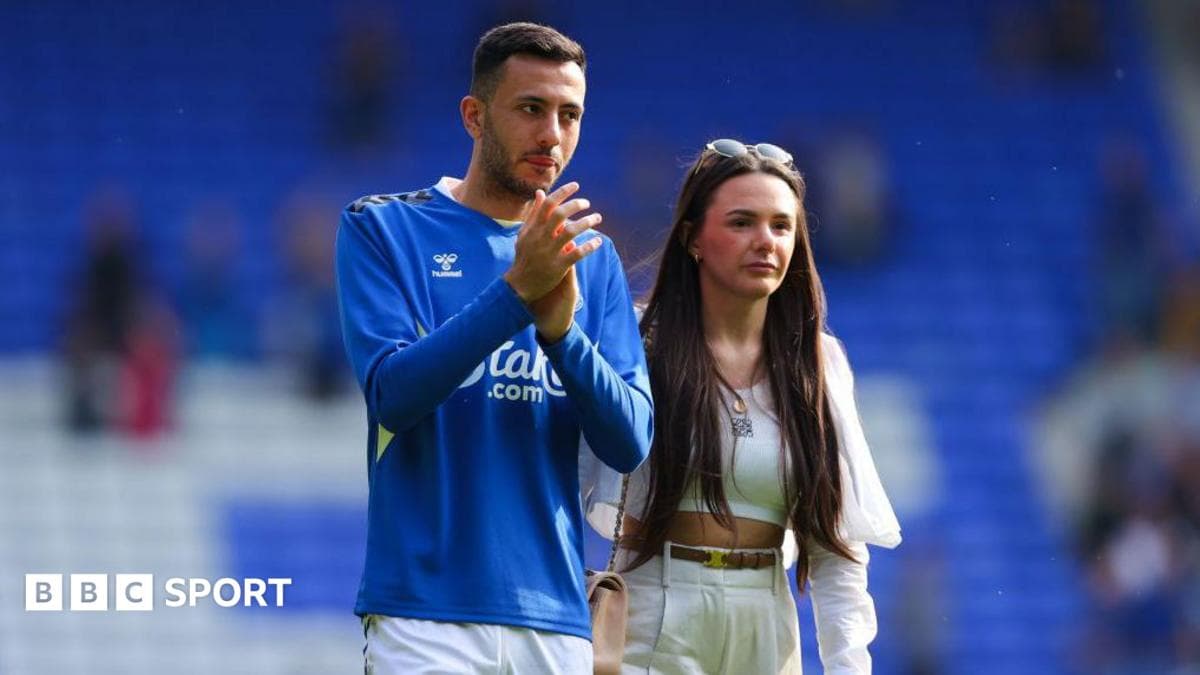 Crystal Palace egasi Dwight McNeilning hamkori bilan aloqada bo'ldi