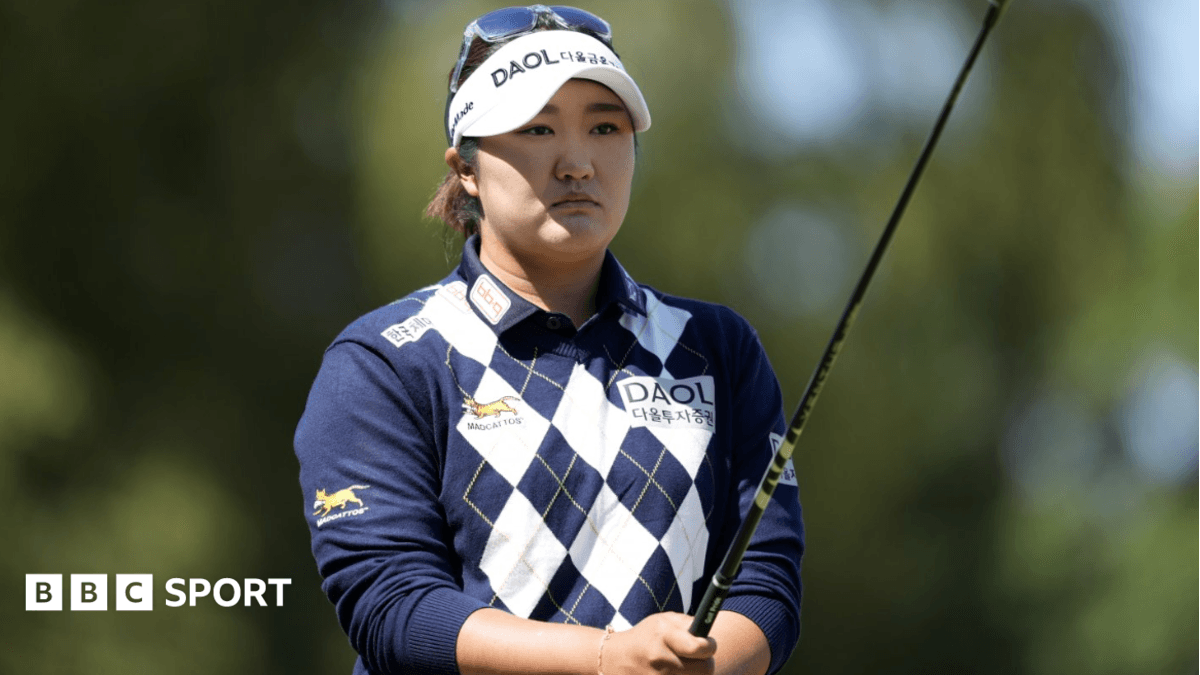 Haeran Ryu Leads at AIG Women's Open
