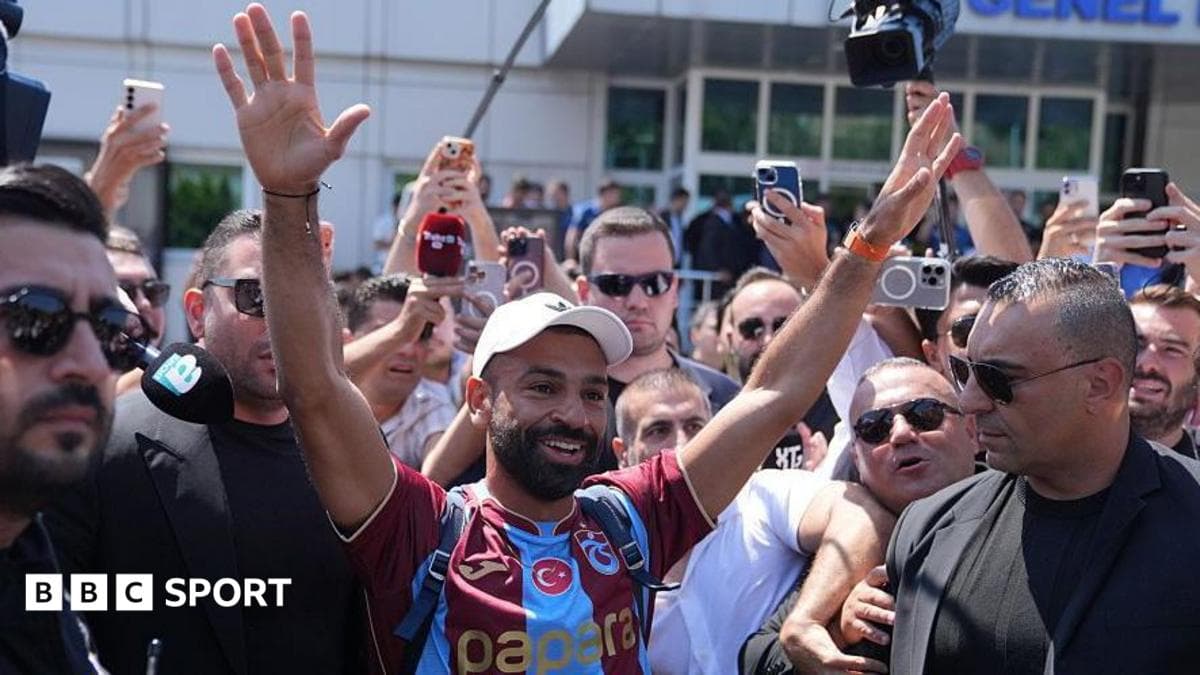 Mohamed Salah Trabzonspor bilan shartnoma imzolamoqda