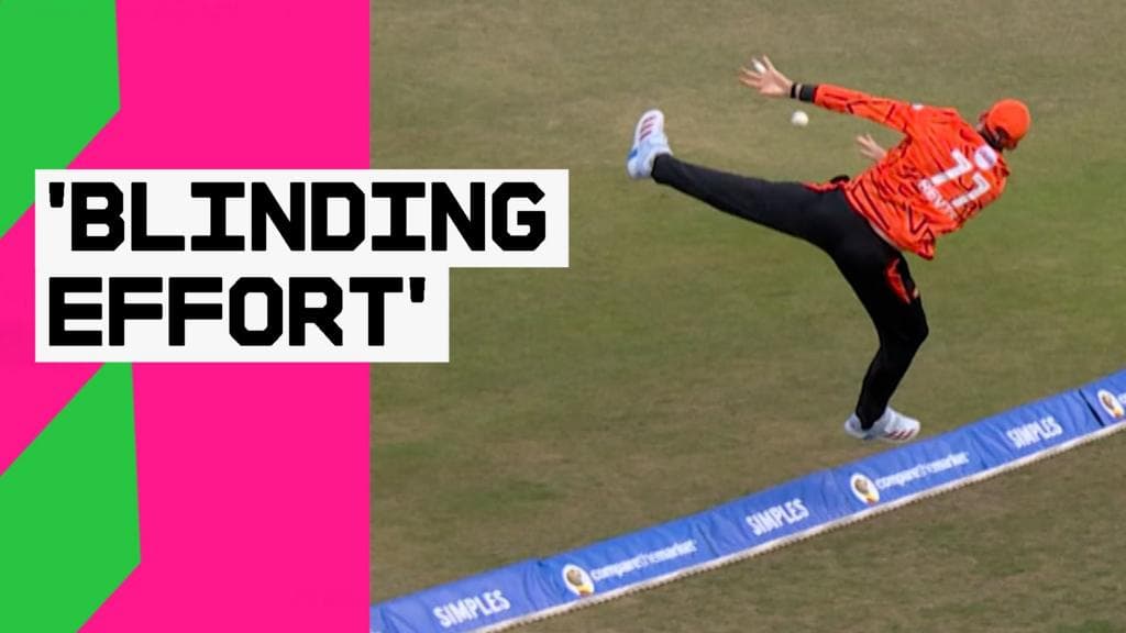 Команда Sunrisers Leeds одержала свою первую победу