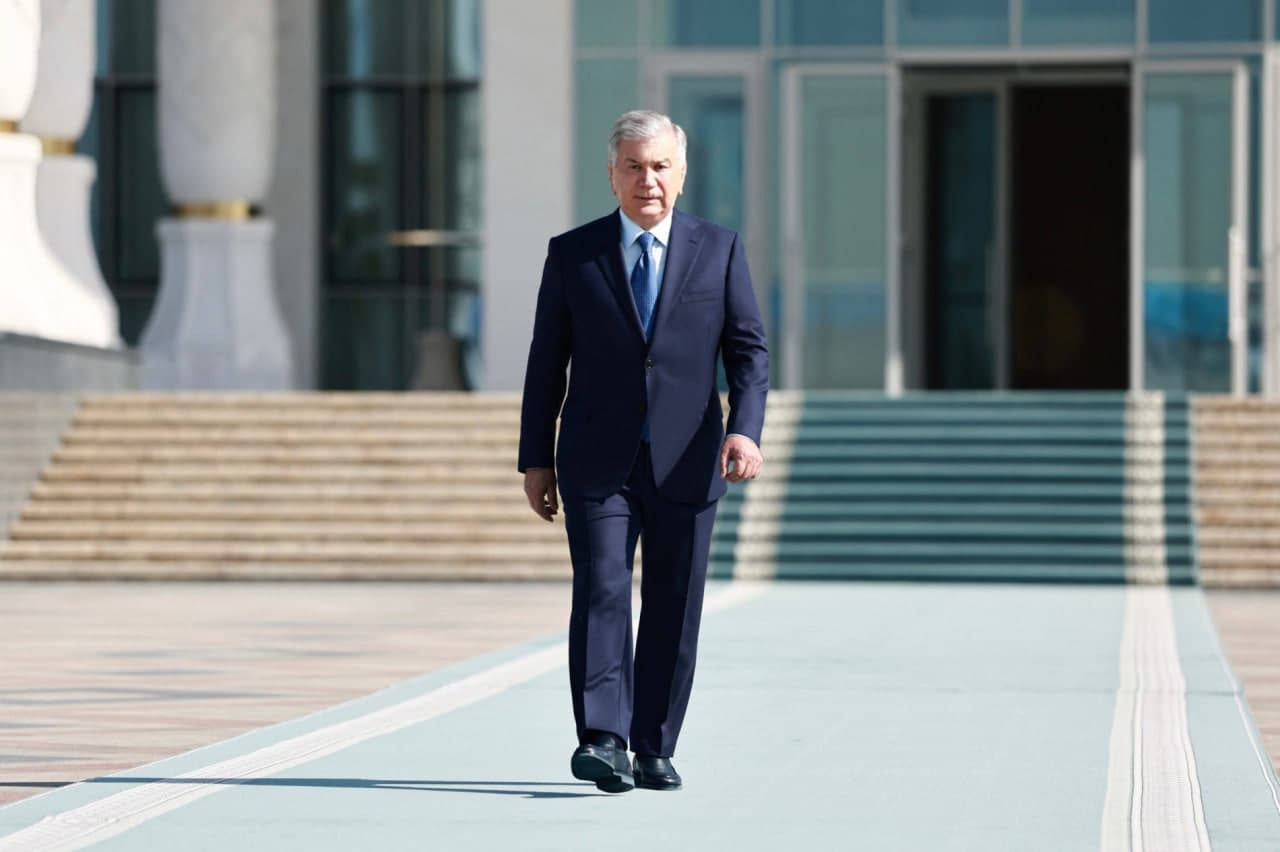 Shavkat Mirziyoyev Qirg‘izistonga davlat tashrifi bilan jo‘nab ketdi