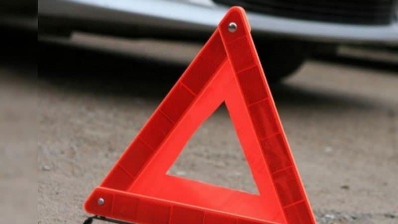 Andijonda 21 nafar bolani bog‘chaga olib ketayotgan tracker YTHga uchradi