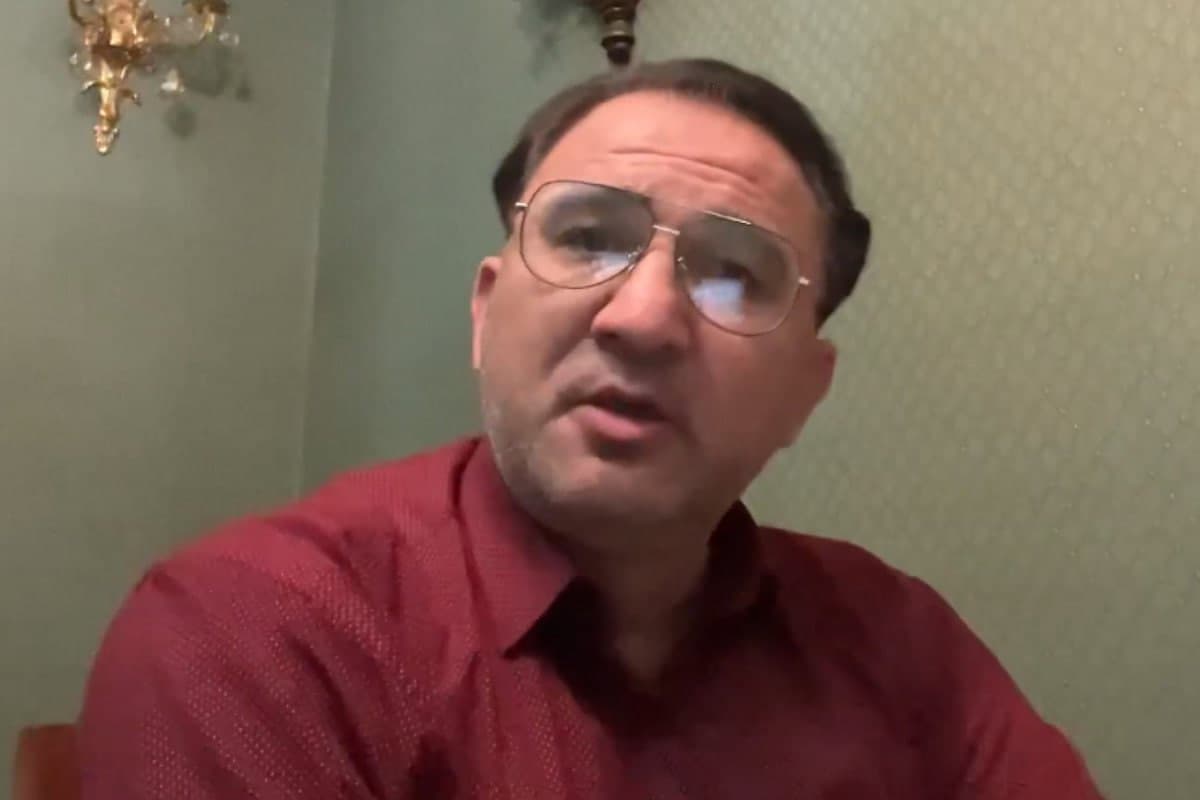 Bloger Aziz Hakimov 4 yilga qamaldi: urushni targ'ib qilishda oqlangan, lekin boshqa ayblovlar bo'yicha javobgar.
