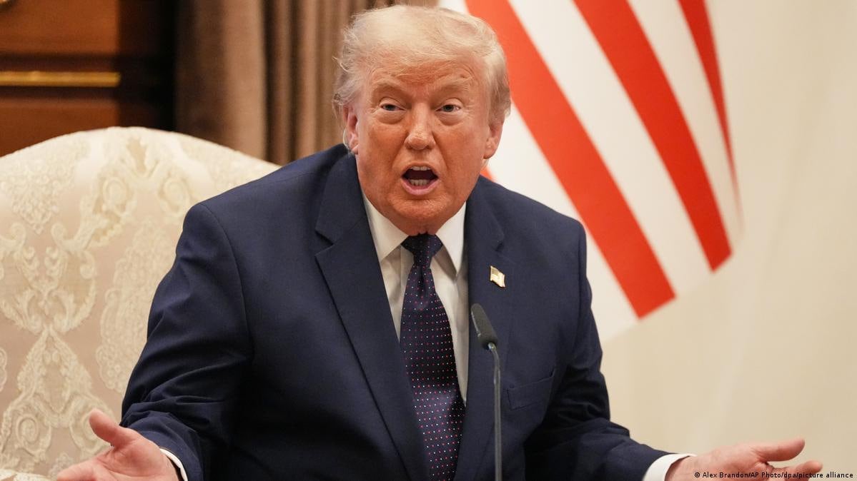 Трамп возобновил военные операции в Иране