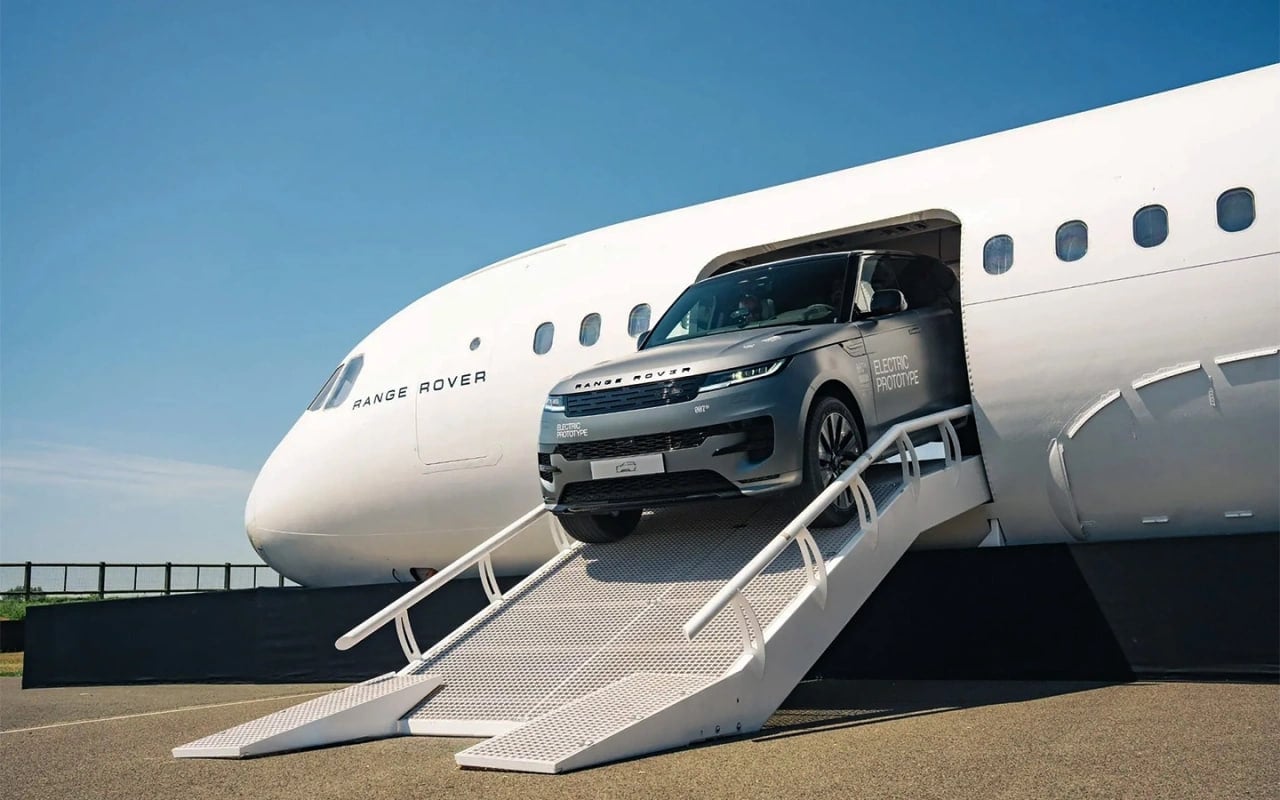 To‘liq elektrlashtirilgan Range Rover Sport taqdim etildi