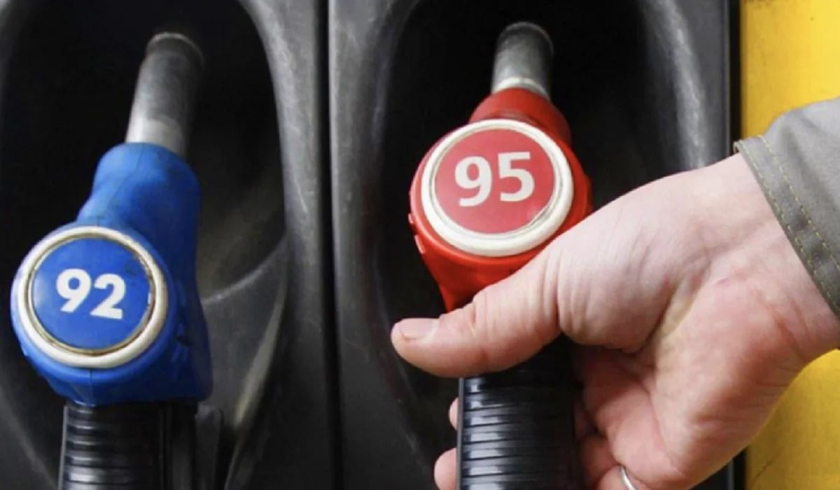В Крыму цена на бензин AI-95 выросла на 92 процента
